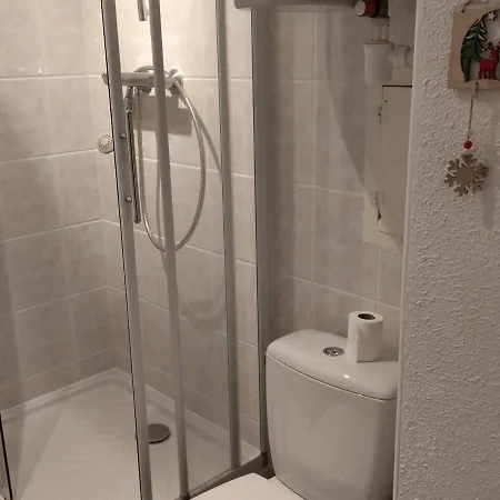 Confortable Avec Balcon Pour 3 Personnes - Fr-1-557-116 * Les Adrets
